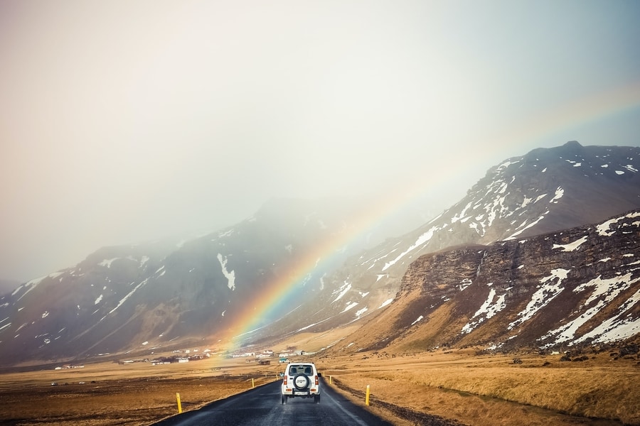Places to rent a car in Iceland